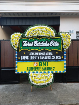 Papan Bunga Duka di Taar