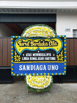 Papan Bunga Duka di Taar