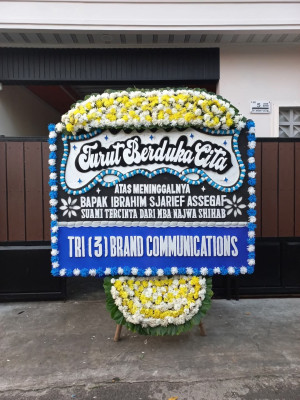 Papan Bunga Duka di Taar